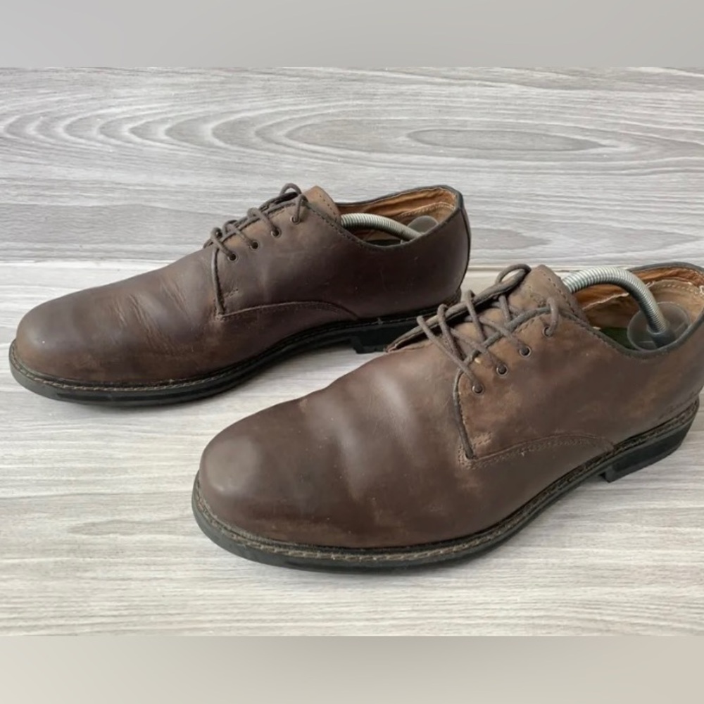 Eddie Bauer Size 10.5 M Brown Leather Shoes Lace Up Casual Dress Shoes
